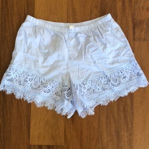 Light weight shorts, size medium.